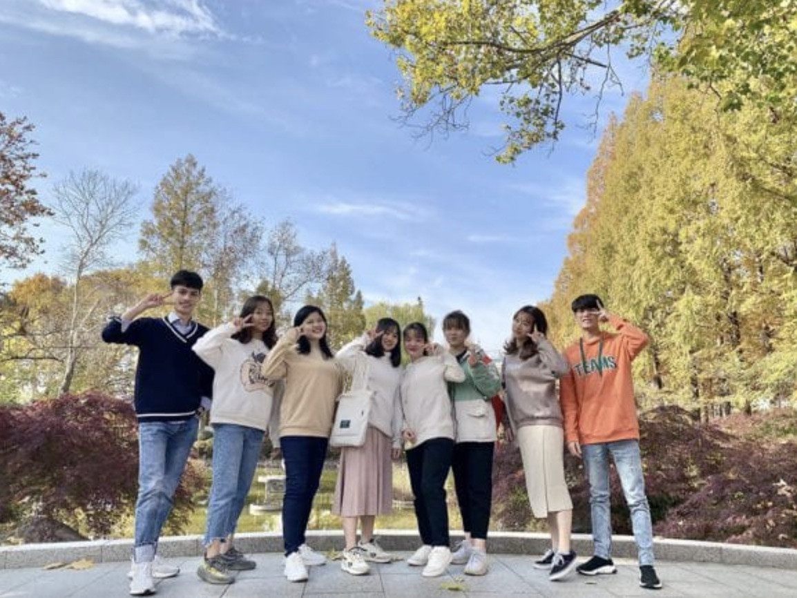 Du Học Hàn Quốc Mùa Xuân năm 2025: Ưu Điểm, Thời Điểm Lý Tưởng và Lịch Ngắm Hoa Anh Đào