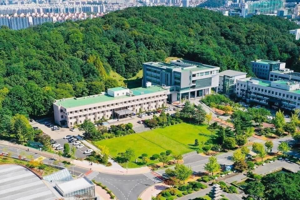 Trường Đại Học Quốc Gia Chungnam Hàn Quốc - 충남대학교