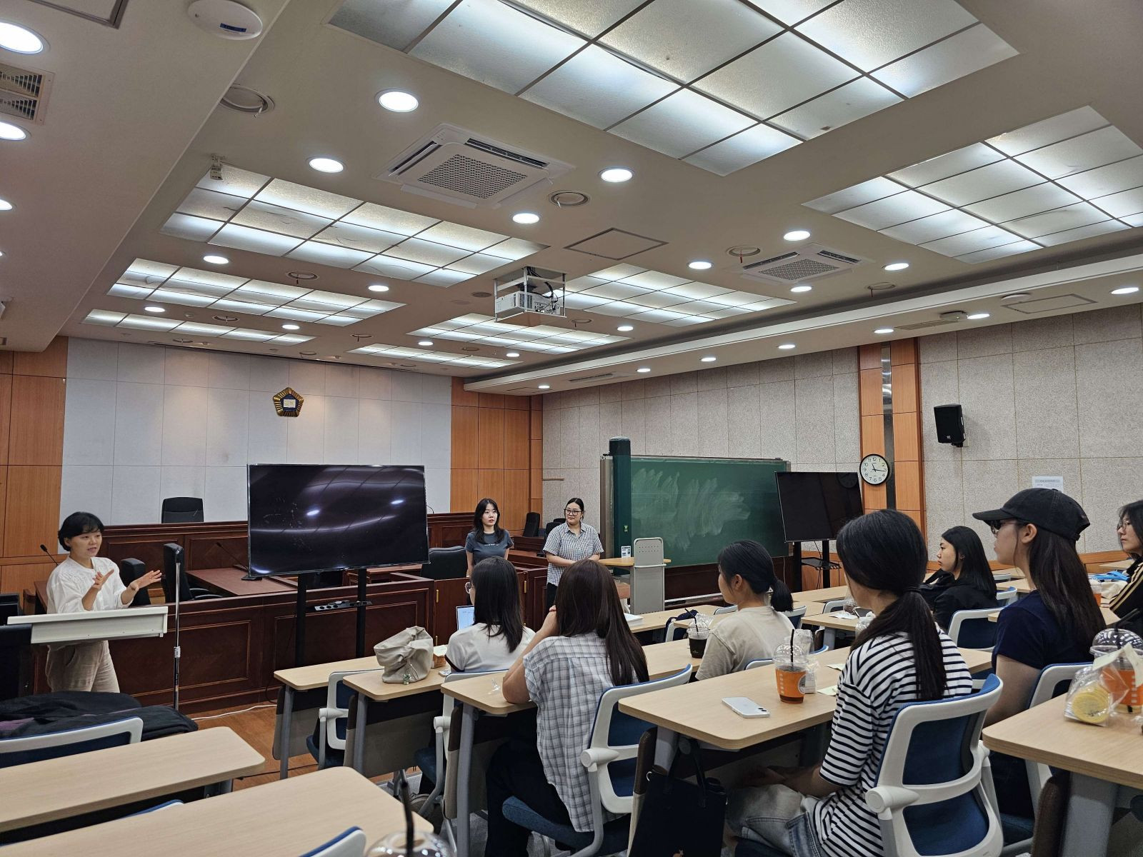 Trường Đại Học Quốc Gia Chungnam Hàn Quốc - 충남대학교