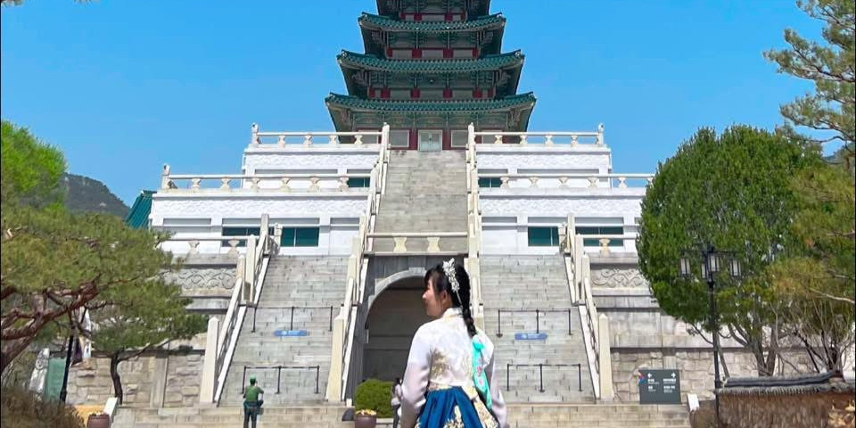 Nguyễn Thị Diễm Thuý